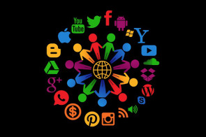 social-media-1430527_640